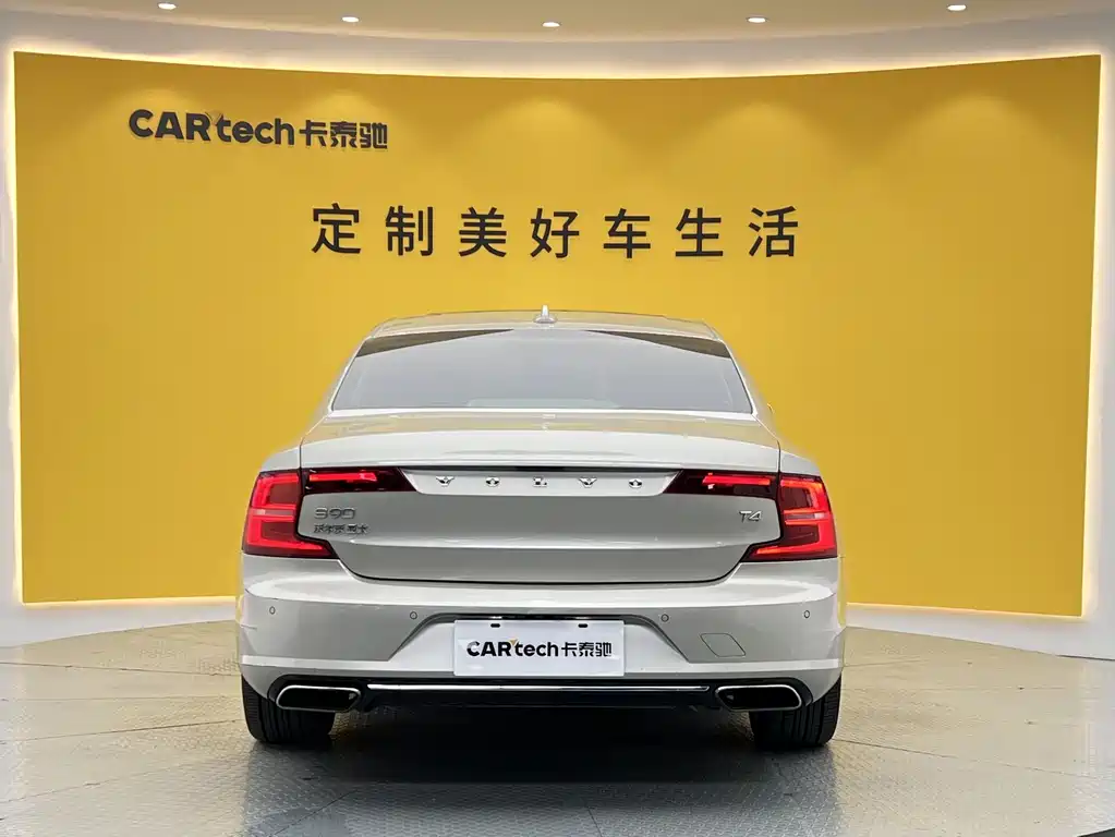 Volvo S90 2018 T4 Zhiyuan Edition