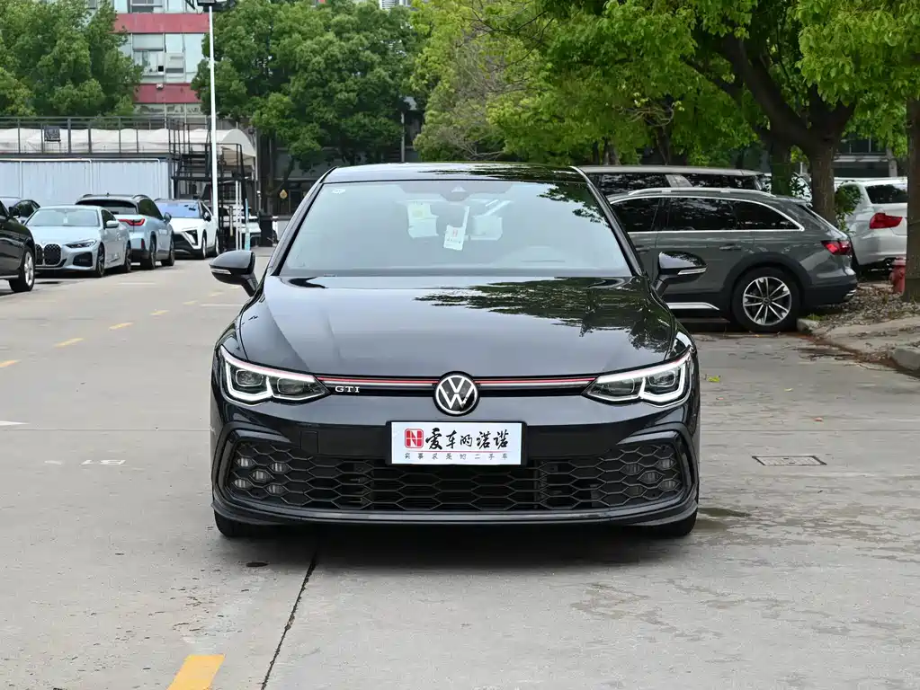 Volkswagen Golf GTI 2021