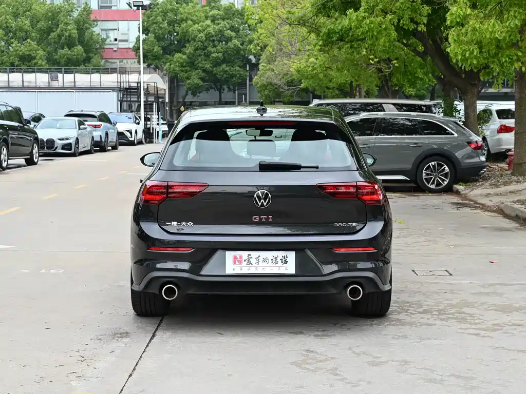 Volkswagen Golf GTI 2021