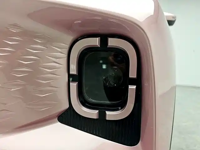 Geely Geometry E Firefly 2024 401km Fluorescence