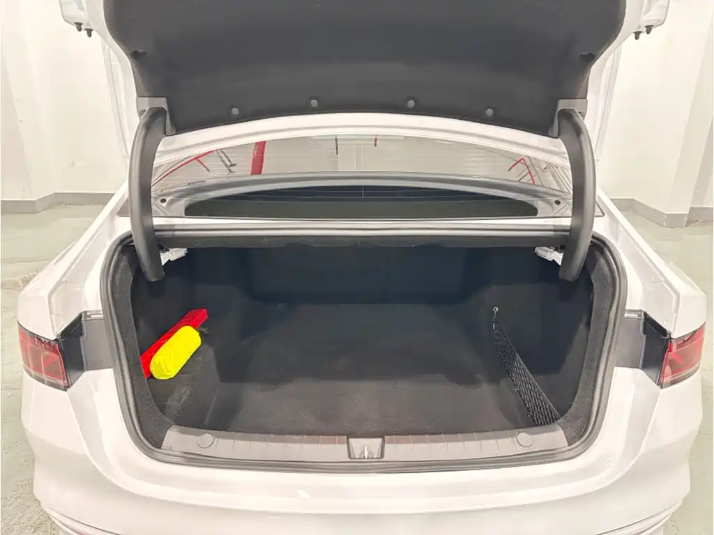 BYD Qin PLUS 2024 Honor Edition DM-i 55KM Leading