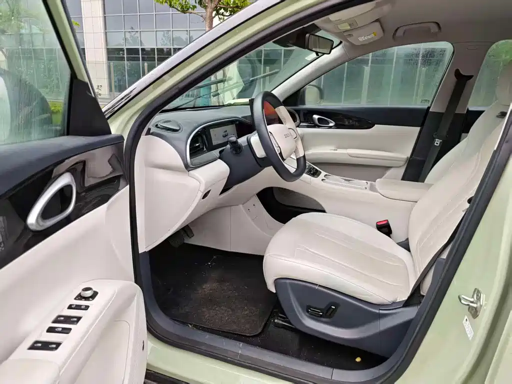 Geely Xingyuan 2025 410km Free Edition