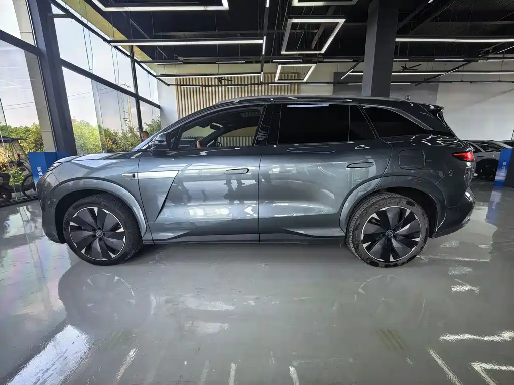 BYD Tang L 2025 EV 600km AWD LiDAR Flagship Edition