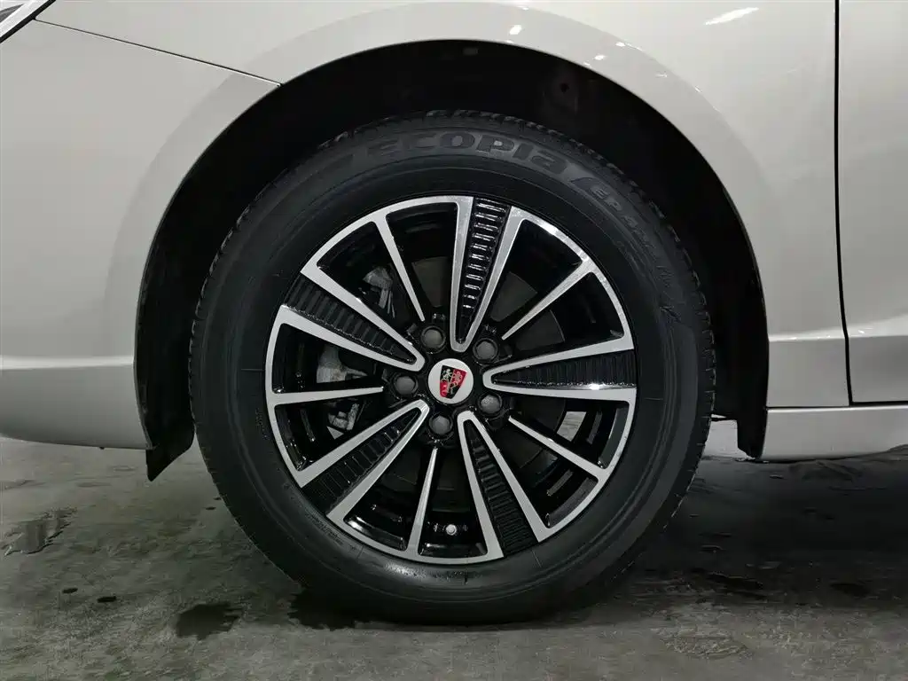 Roewe Ei5 2018 Internet Flagship Edition