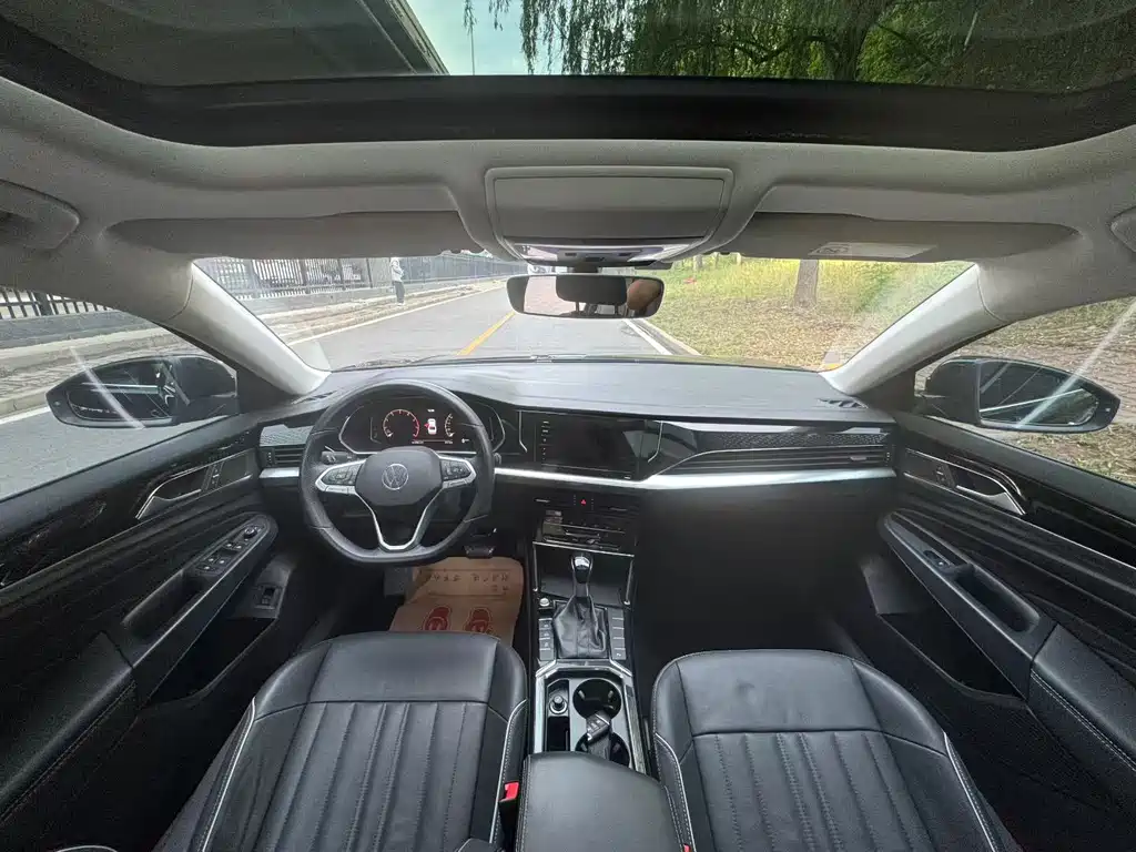 Passat 2022 330TSI Starlight Elite Edition