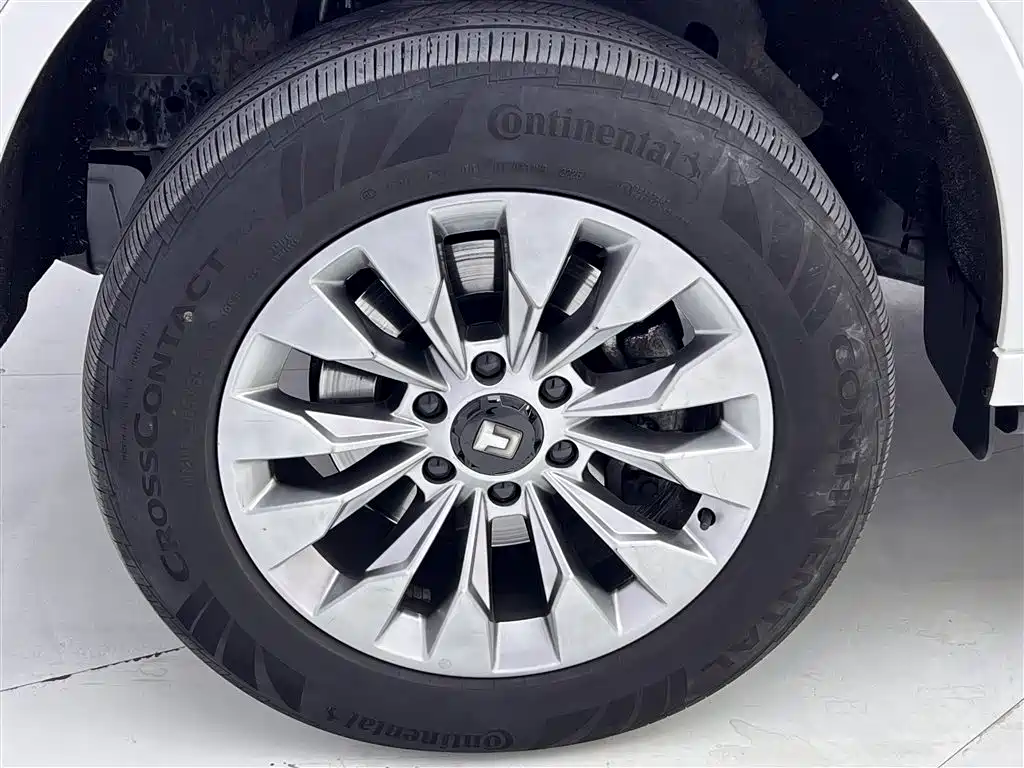 Tank 500 PHEV 2026 Hi4-T Smart Edition