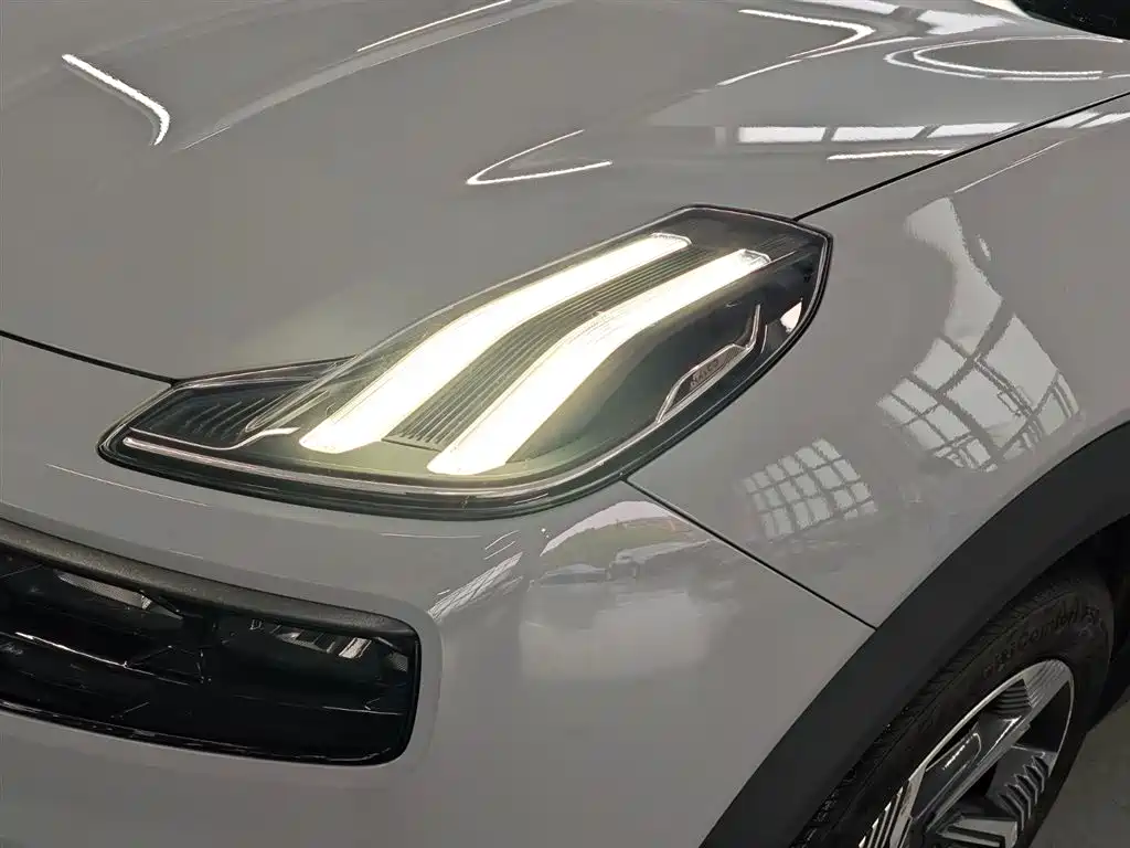 Lynk & Co 06 EM-P 2022 PHEV 84km Pro