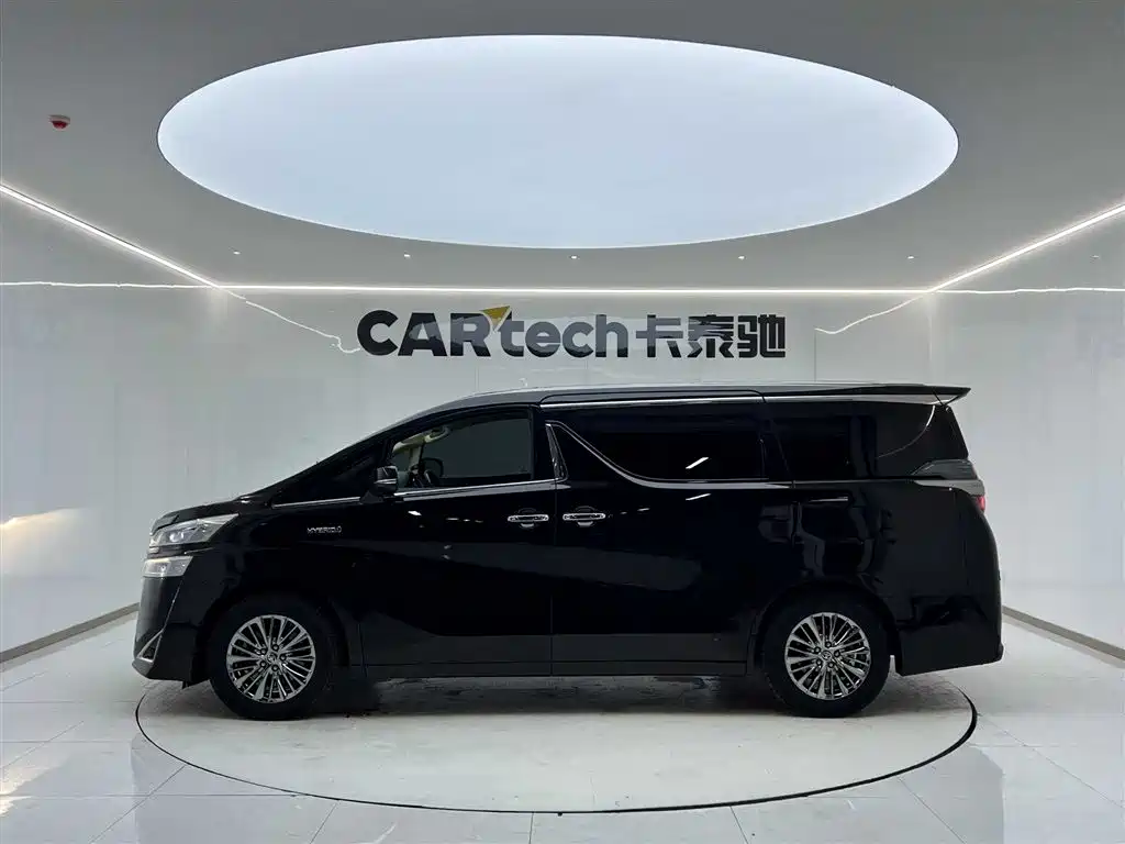Toyota Vellfire 2019 Hybrid 2.5L HV Premium Edition