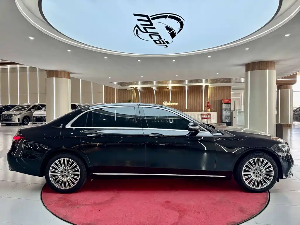 Mercedes-Benz E-Class 2022 E 260 L