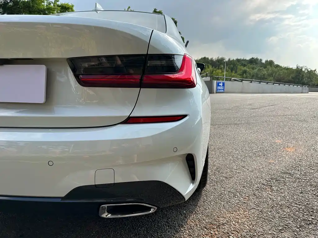 BMW 3 Series 2020 Facelift 325Li M Sport Package - фото 25