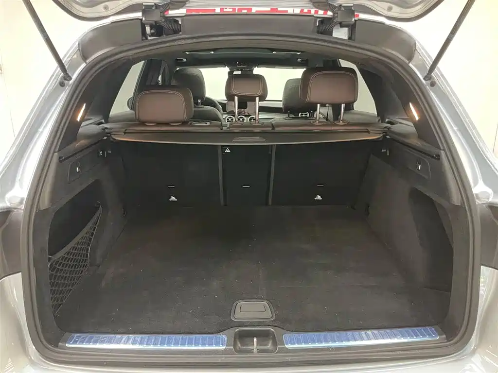 Mercedes-Benz GLC 300 L 4MATIC