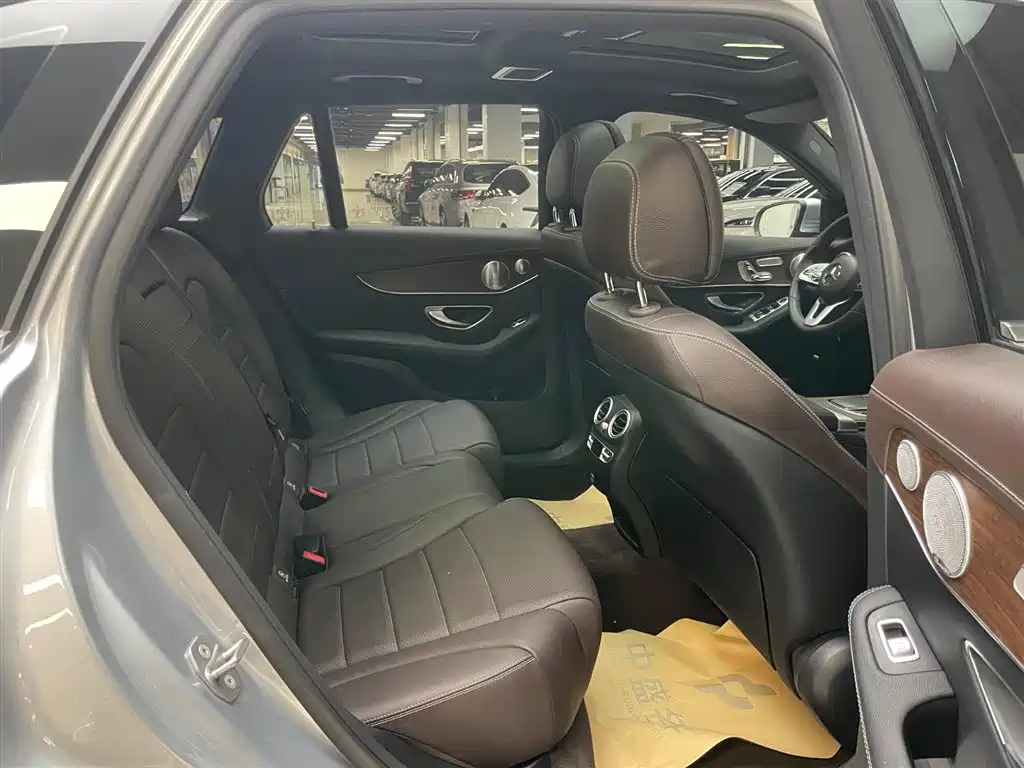 Mercedes-Benz GLC 300 L 4MATIC