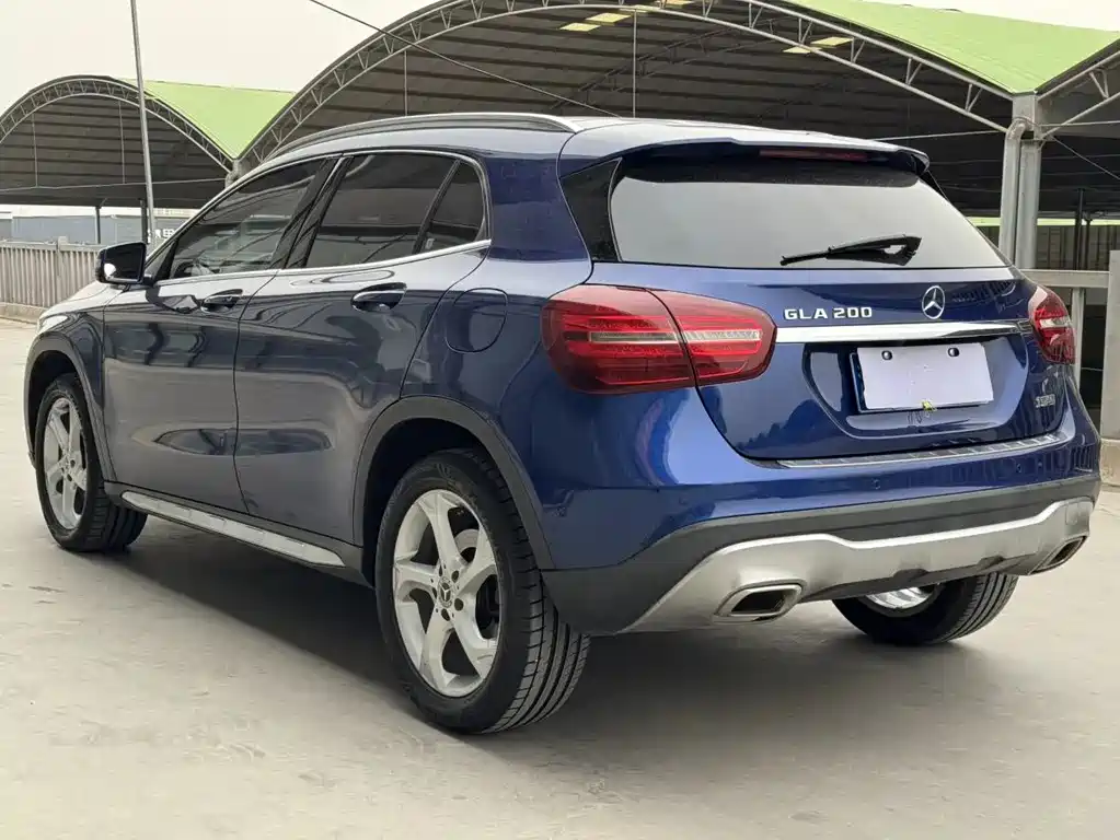 Mercedes-Benz GLA 2018 GLA 200 Dynamic