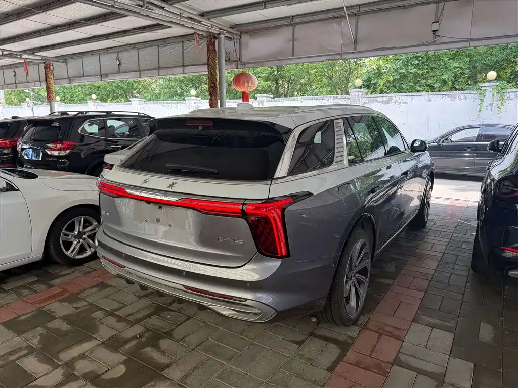 Hongqi E-HS9 2022 660km Flagship Edition 4-Seater