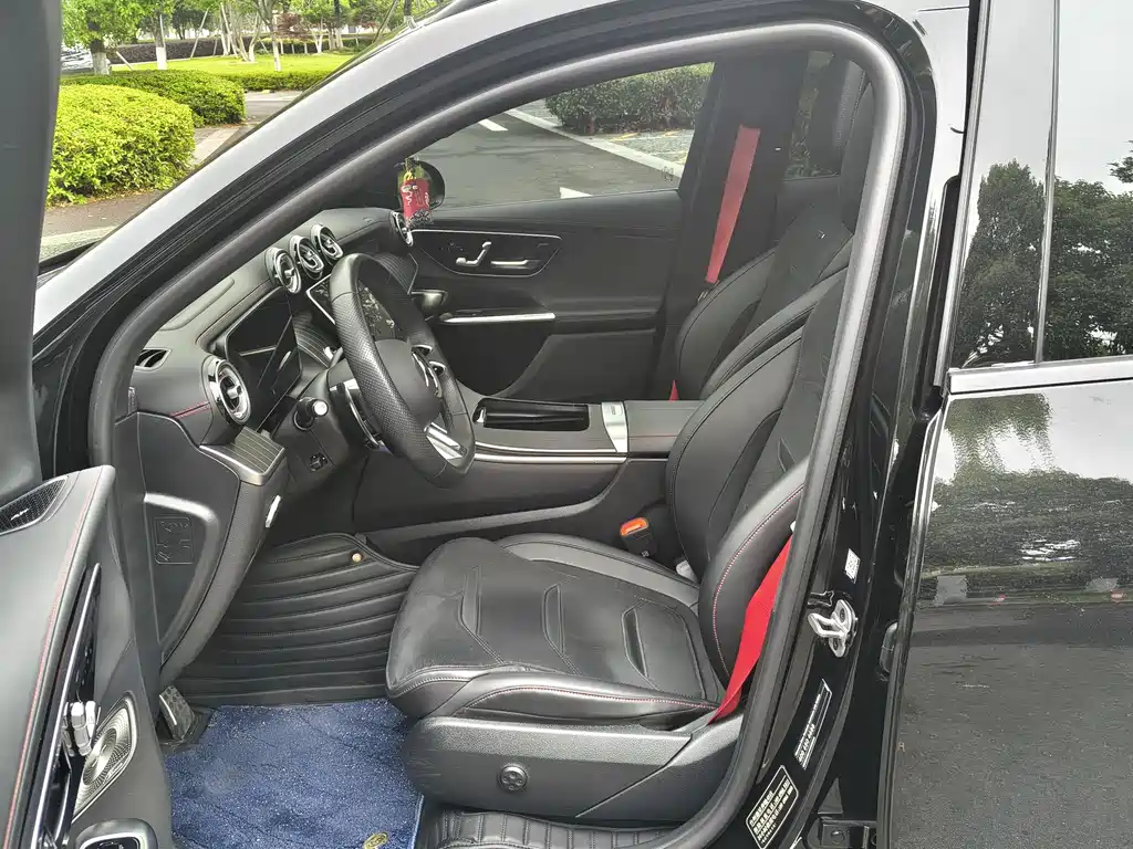 Mercedes-Benz AMG GLC 43 4MATIC 2024