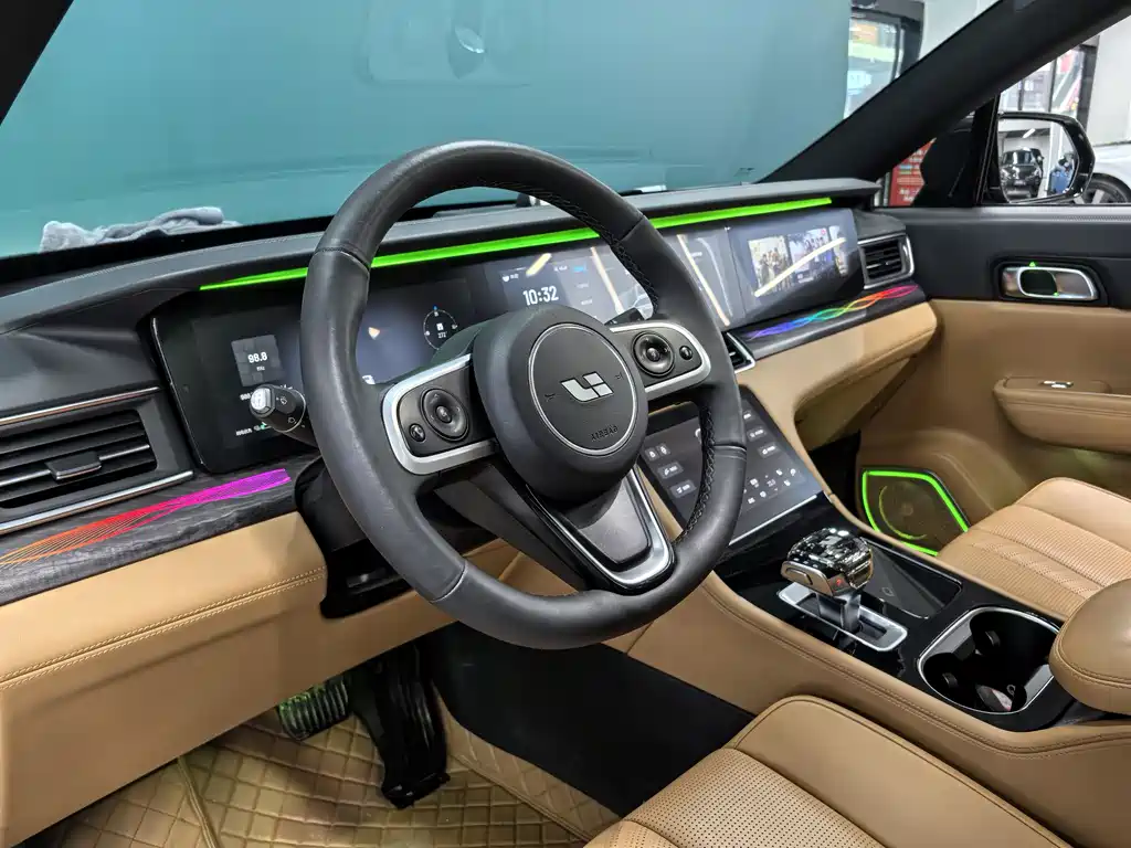 Li Auto ONE 2020 EREV 6-seat Edition