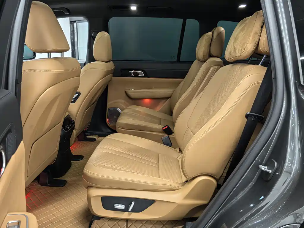 Li Auto ONE 2020 EREV 6-seat Edition