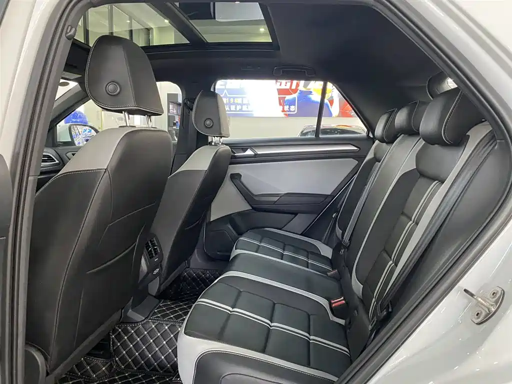 T-ROC 2025 Facelift 300TSI DSG FWD Chenguang Edition