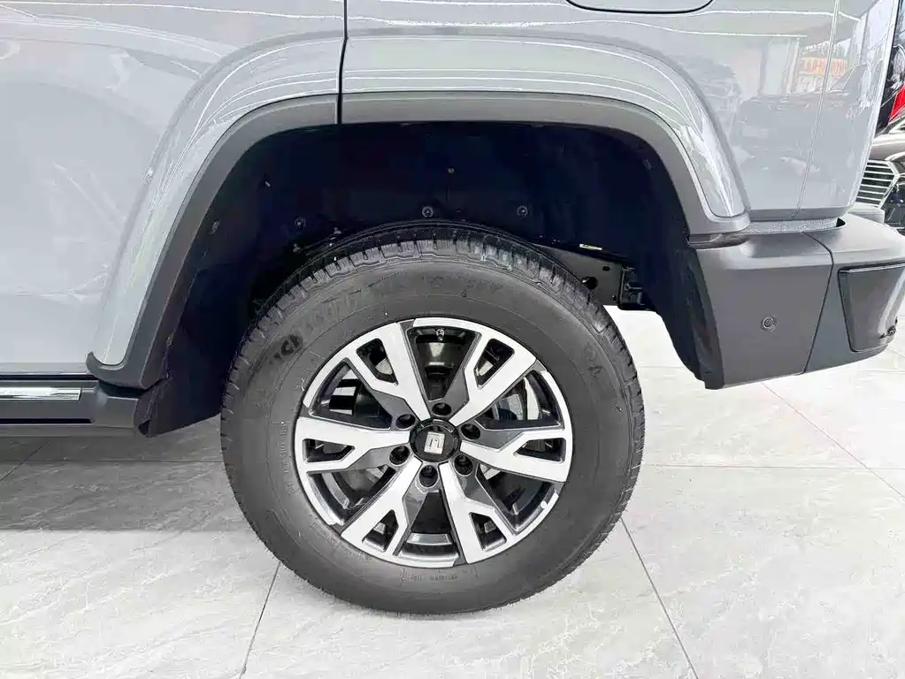 Tank 300 2024 2.0T Explorer