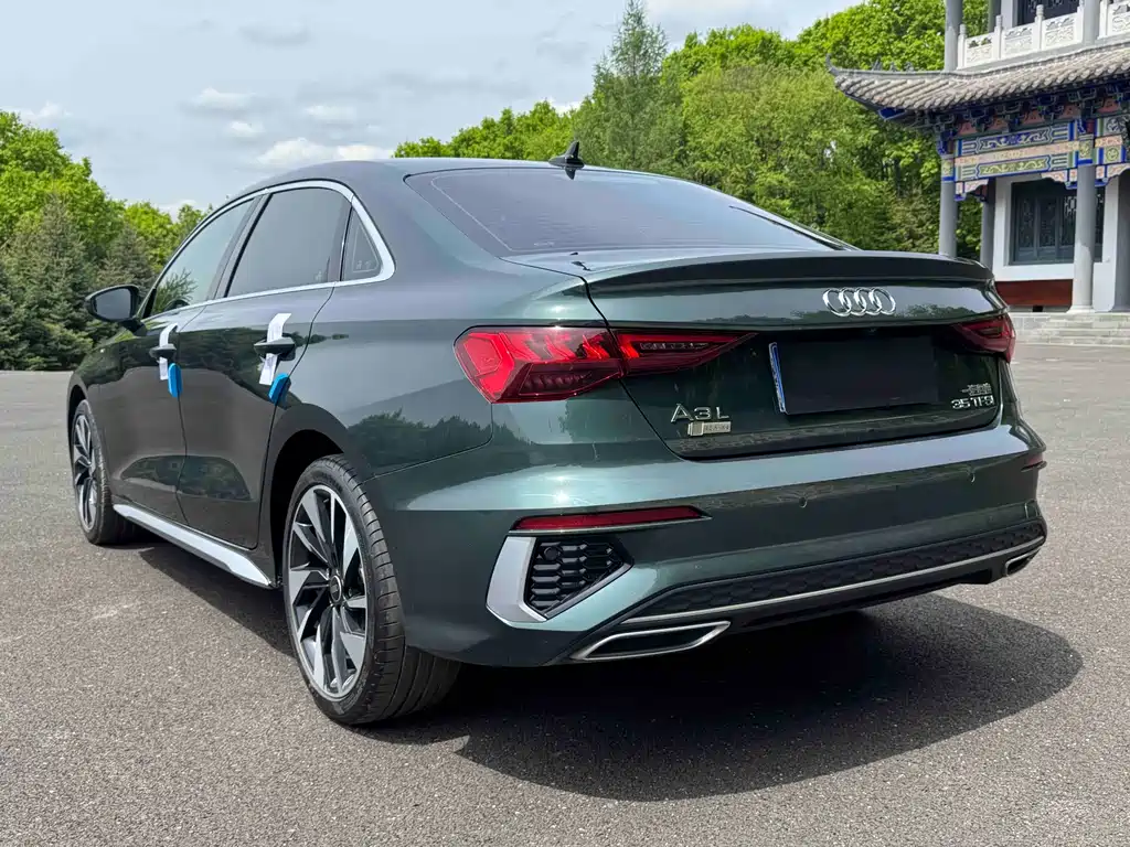 Audi A3L Limousine 35 TFSI Fashion Sport Edition 2023