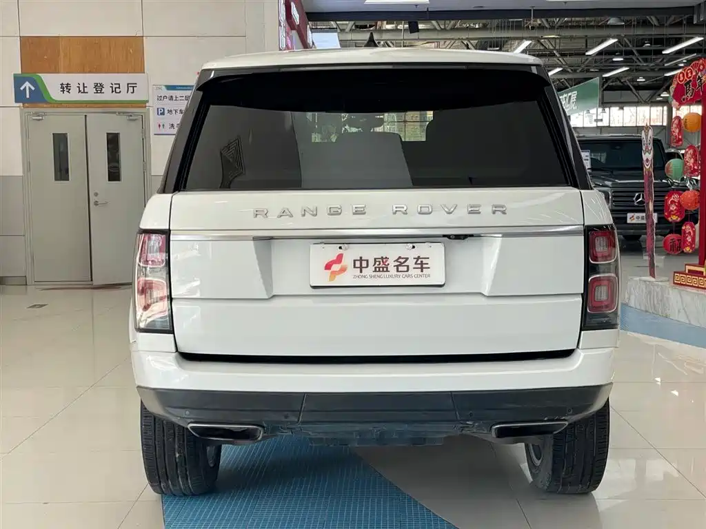 Range Rover 2018 3.0 SC V6 Vogue Heritage Edition