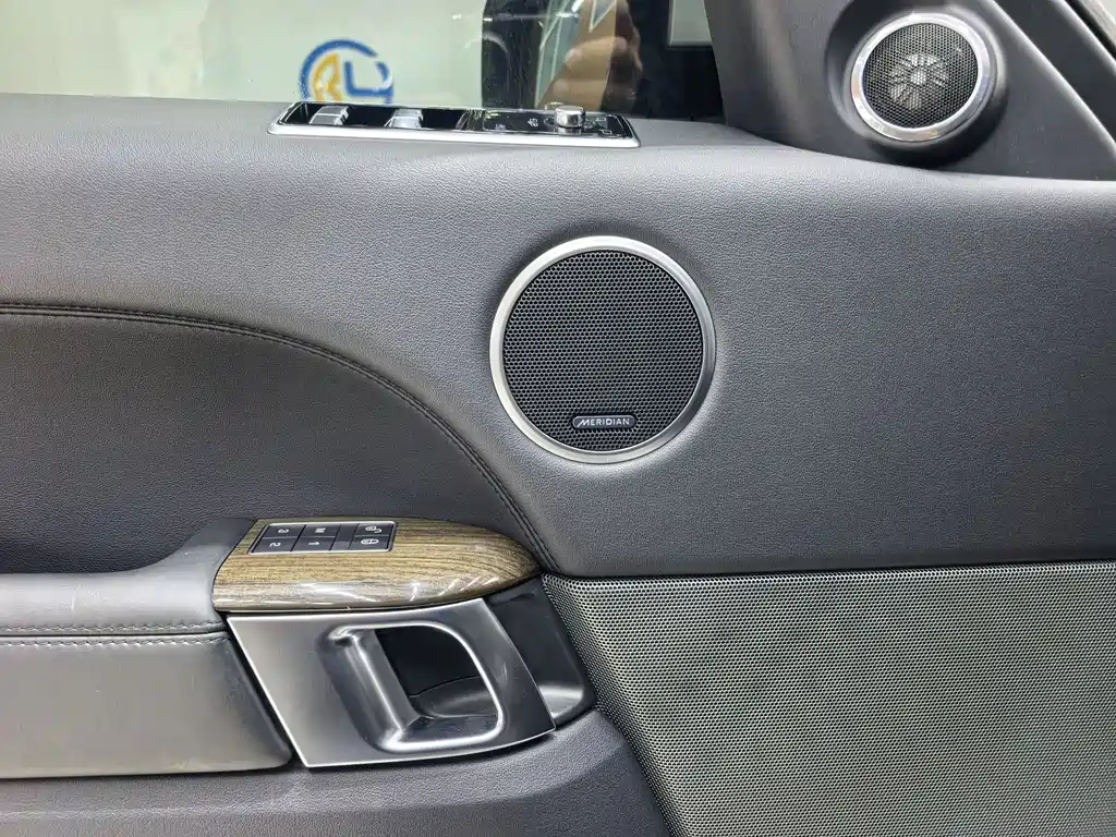 Range Rover Sport P400e 2018
