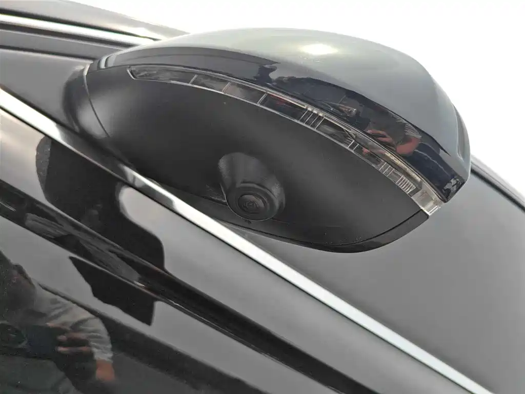 Audi A6L 2018 model 35 TFSI Collector's Edition