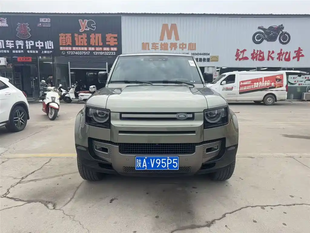 Land Rover Defender 2024 110 3.0T P400 X-DYNAMIC HSE