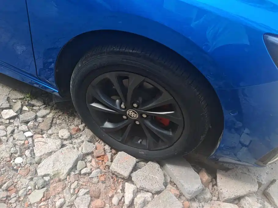 Buick Verano Pro GS 2022