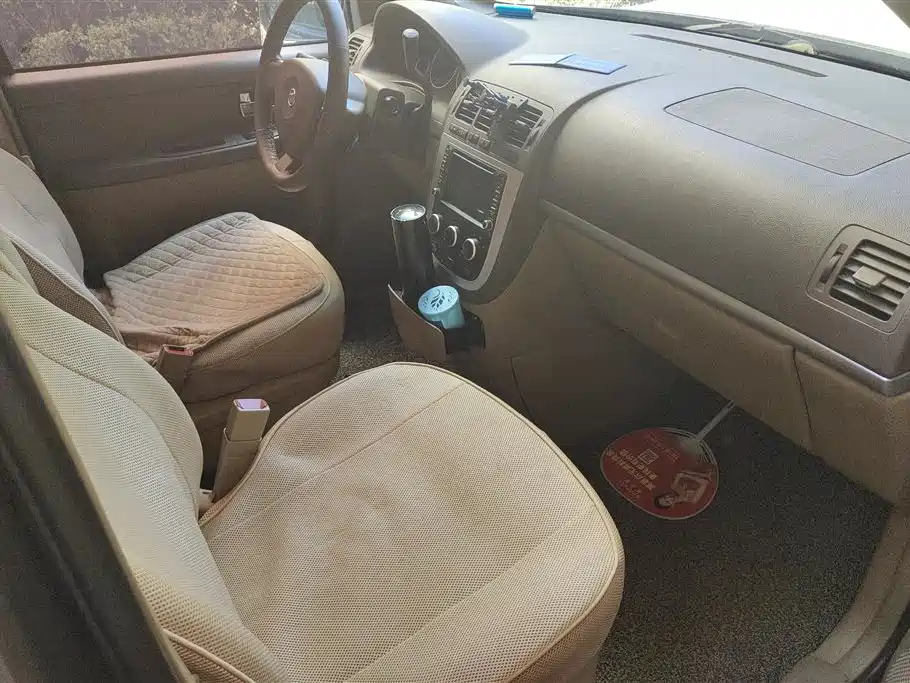 Buick GL8 2014 2.4L Comfort Edition
