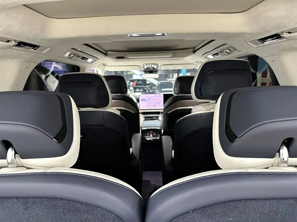Zeekr 9X 2025 Max Edition 55kWh