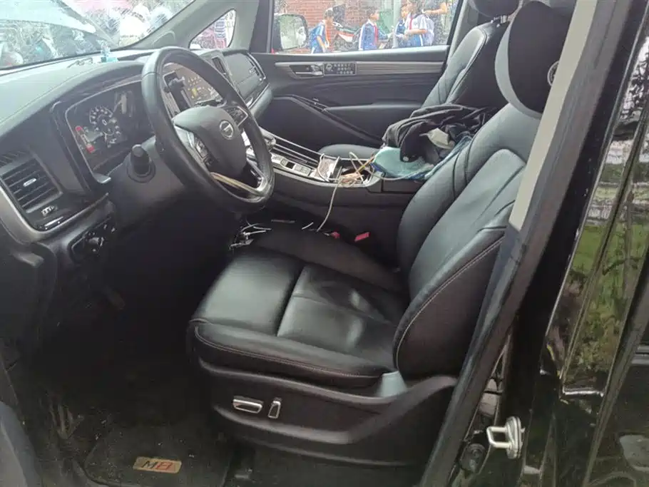 GAC Trumpchi M8 2023 Lingxiu Series 390T Prestige Edition