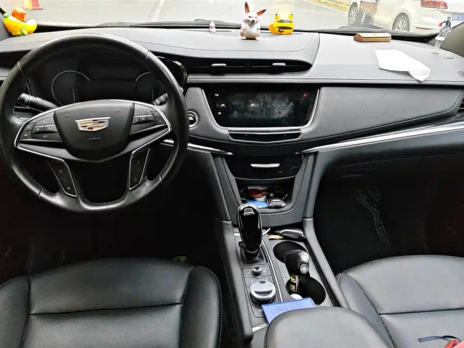 Cadillac XT5 2022 2.0T FWD Luxury