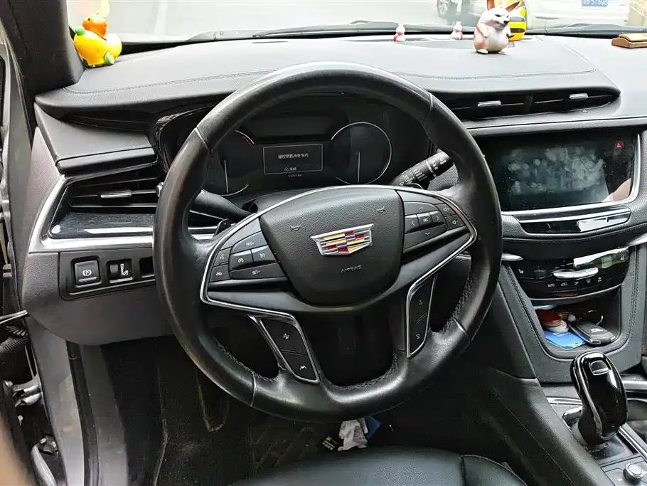 Cadillac XT5 2022 2.0T FWD Luxury