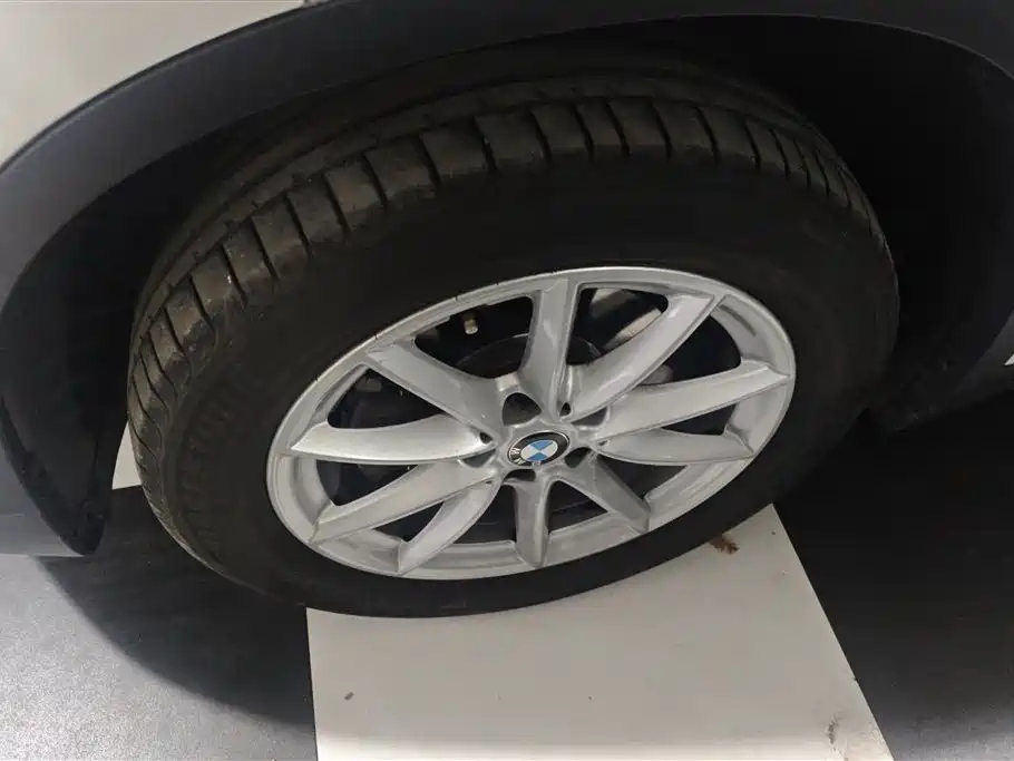 BMW X1 2019 sDrive18Li Fashion Edition