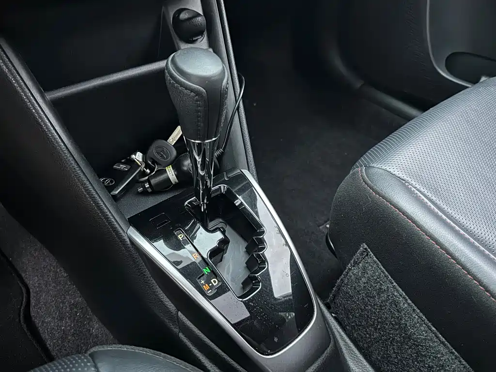 Yaris L 2020 1.5L CVT Premium