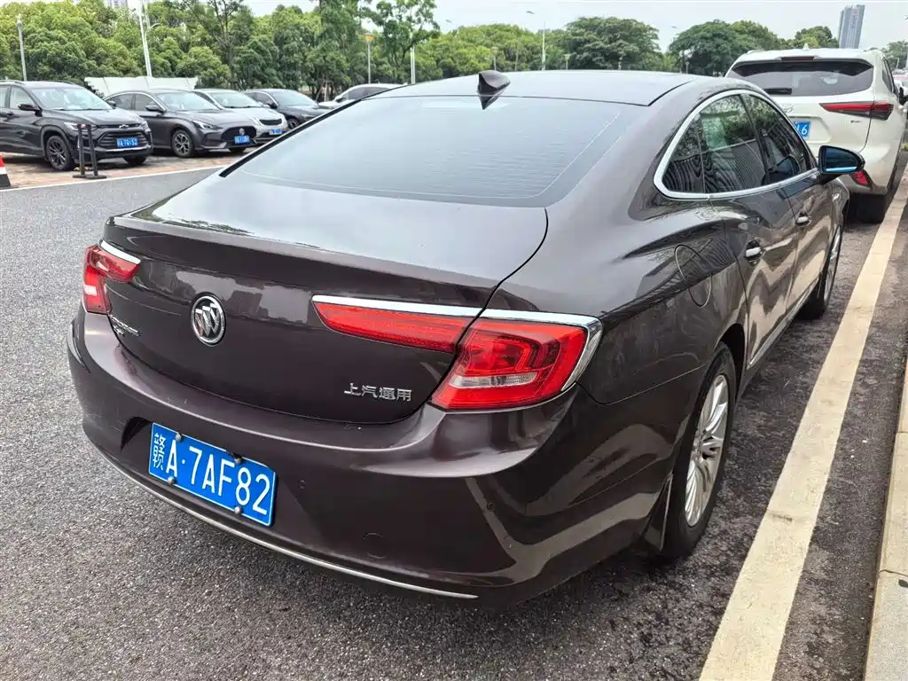 Buick LaCrosse 2016 Facelift 20T Leading Edition