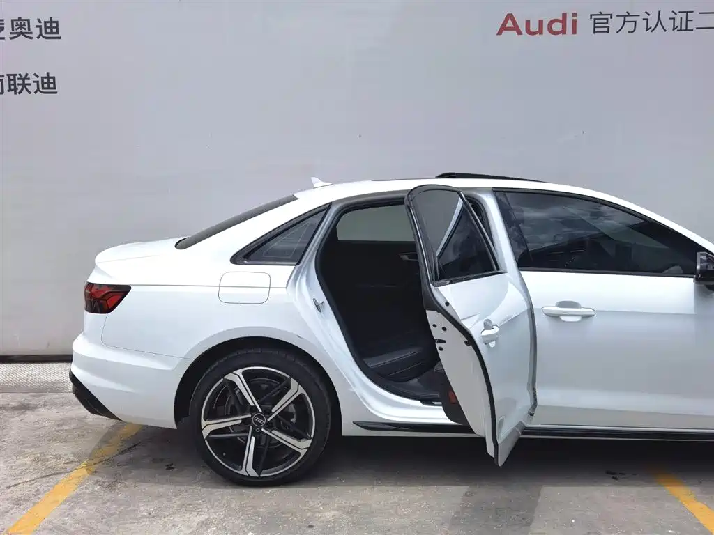 Audi A4L 2024 40 TFSI Luxury Dynamic Edition - фото 24