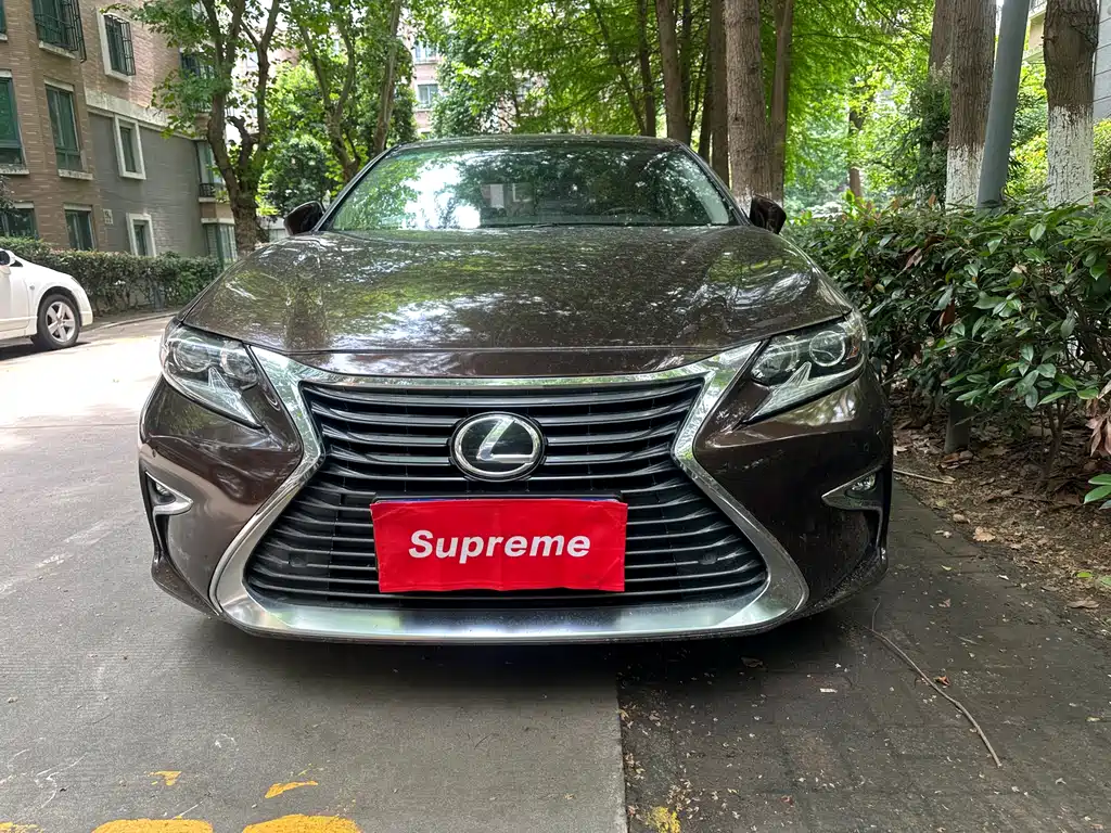 Lexus ES 2015 200 Elite Edition