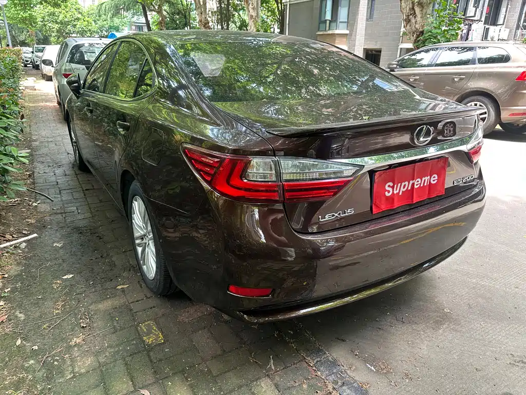 Lexus ES 2015 200 Elite Edition