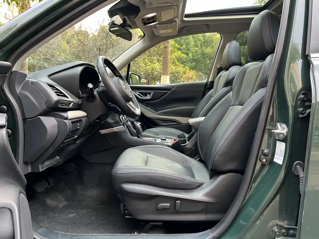 Subaru Forester 2022 2.0i AWD Luxury Edition EyeSight