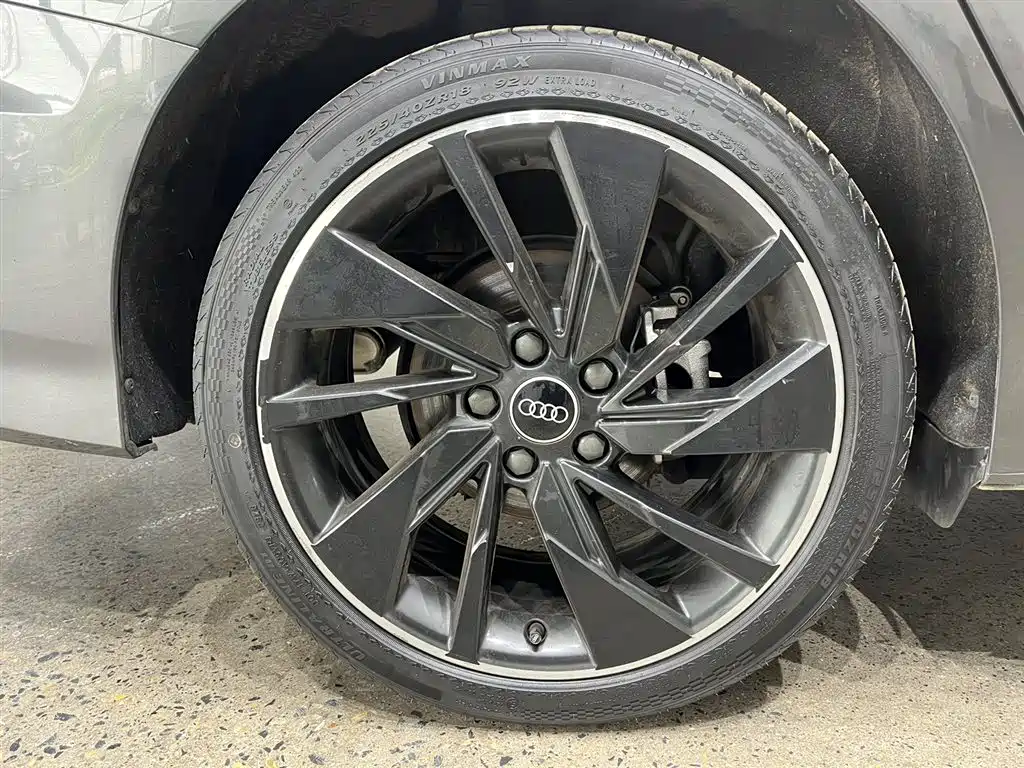 Audi A3L Limousine 35 TFSI Fashion Sport