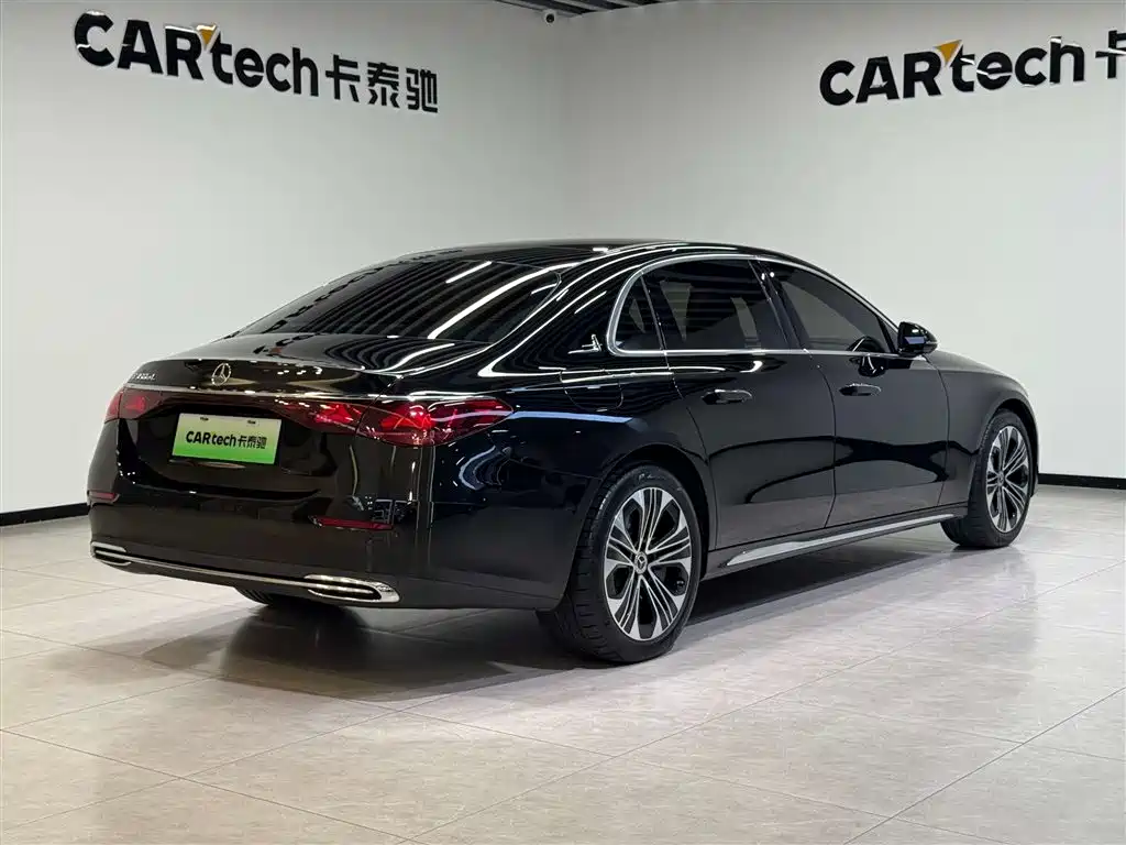 2024 Mercedes-Benz E 350 e L Plug-in Hybrid Sedan