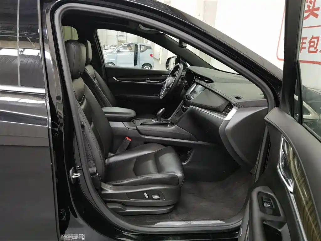 Cadillac XT5 2018 28E AWD Technical