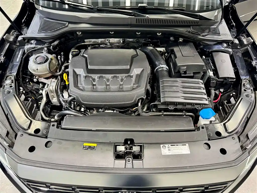 Passat 2025 Outstanding Edition 380TSI Longteng Edition