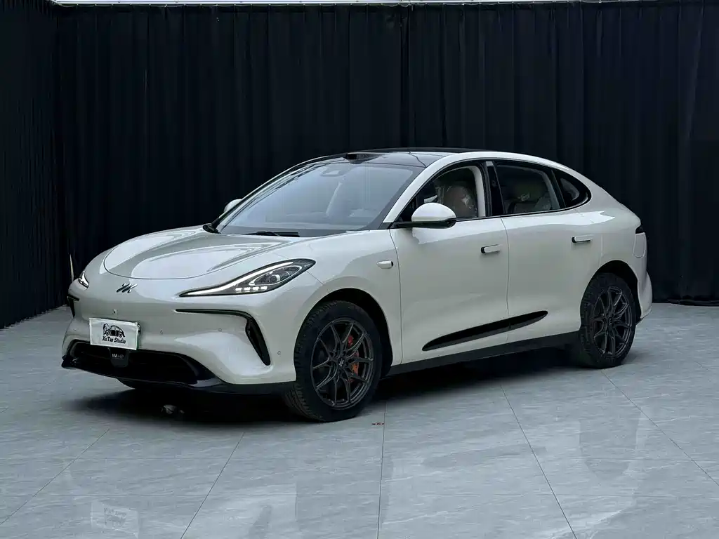 IM LS6 2023 Max Standard Edition