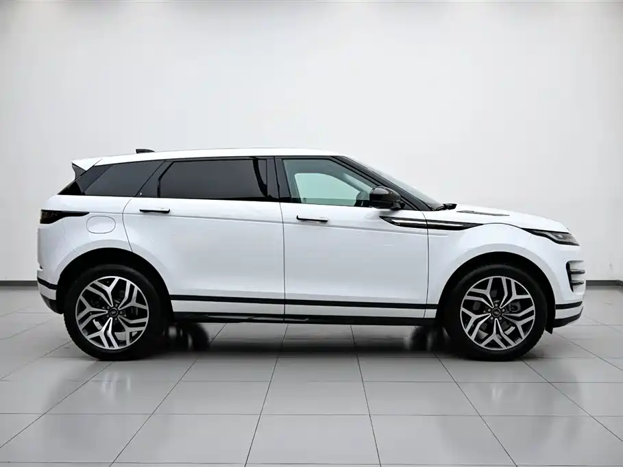 2024 Range Rover Evoque L SE