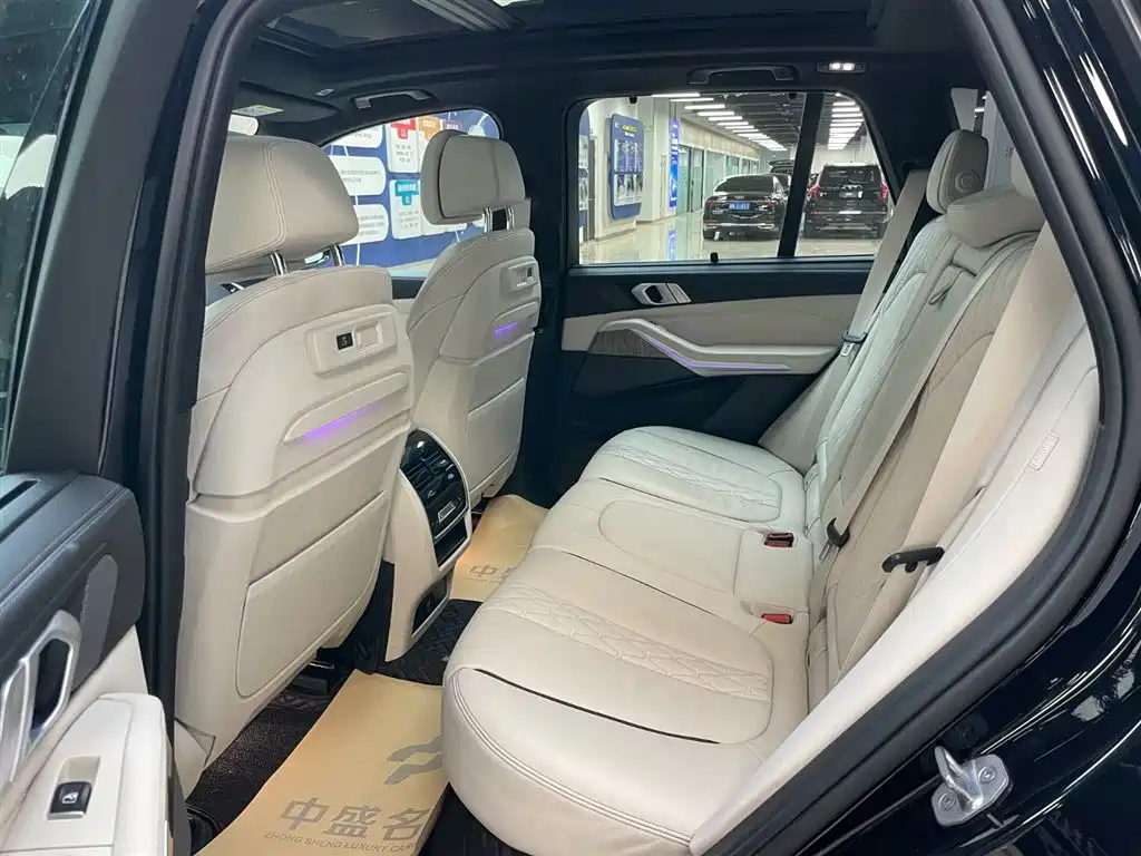 BMW X5 2019 xDrive40i M Sport Package