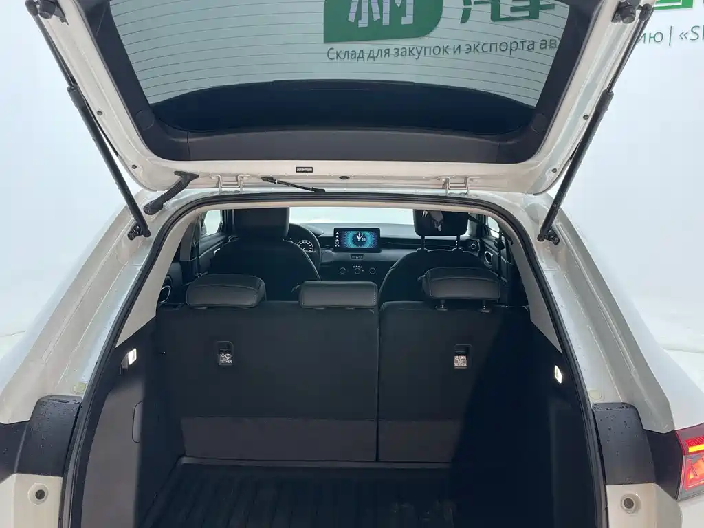 Honda Vezel 2023 1.5L CVT Tech Edition