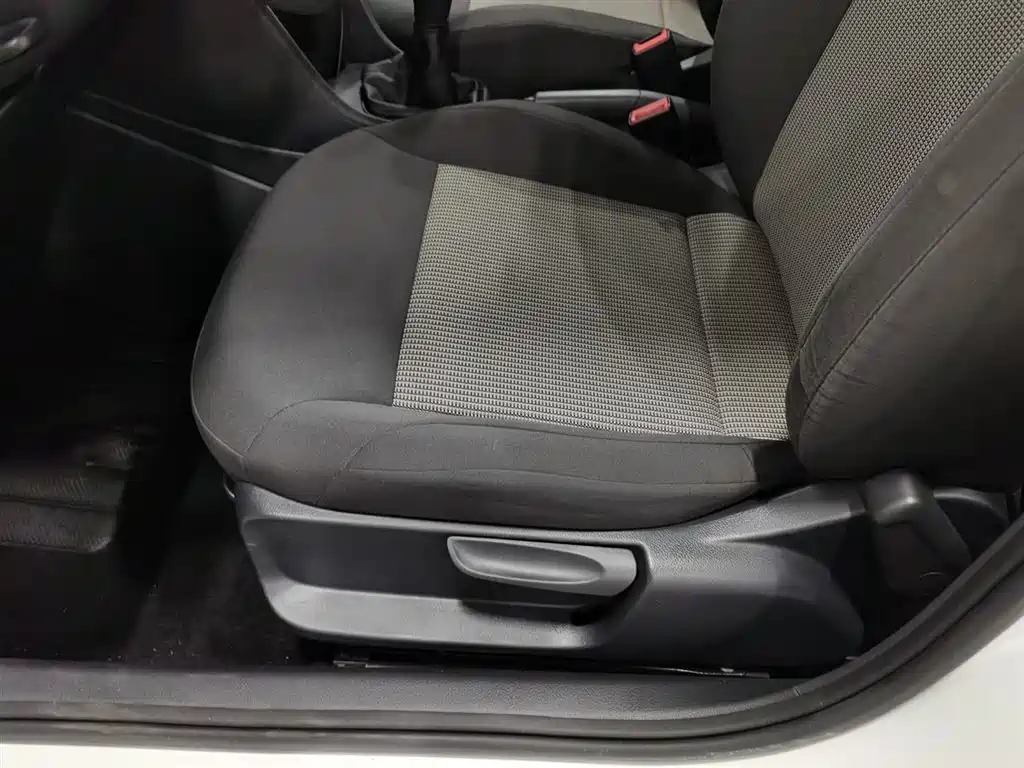 Volkswagen Polo 2018 1.5L Manual Comfort Edition